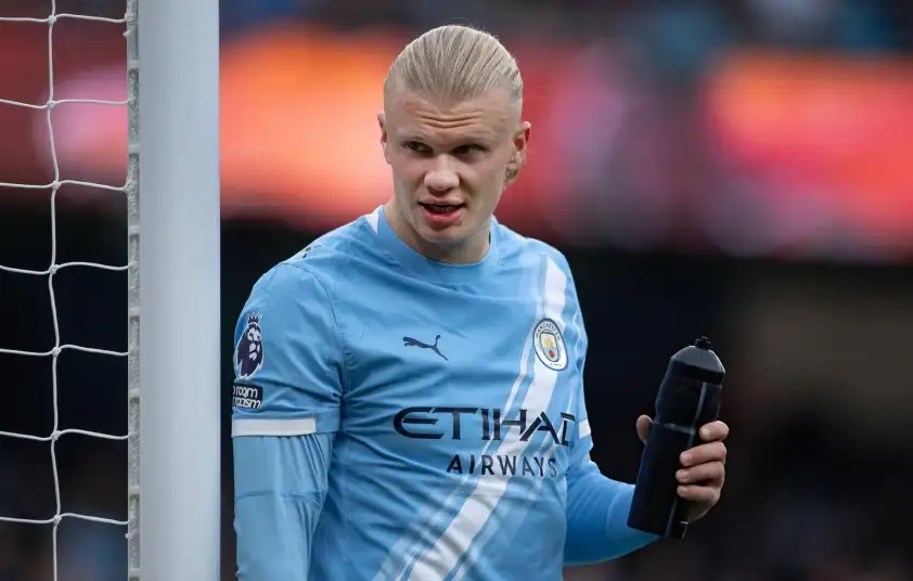 Haaland đang thể hiện phong độ ghi bàn chói sáng trên mọi đấu trường